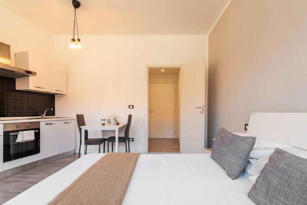 Vitruvio Flexyrent A.c. Apartment *